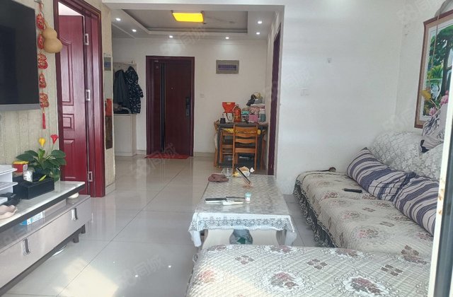 急售！阿尔卡迪亚六期！精装修婚房！免大税带储藏室！全明户型