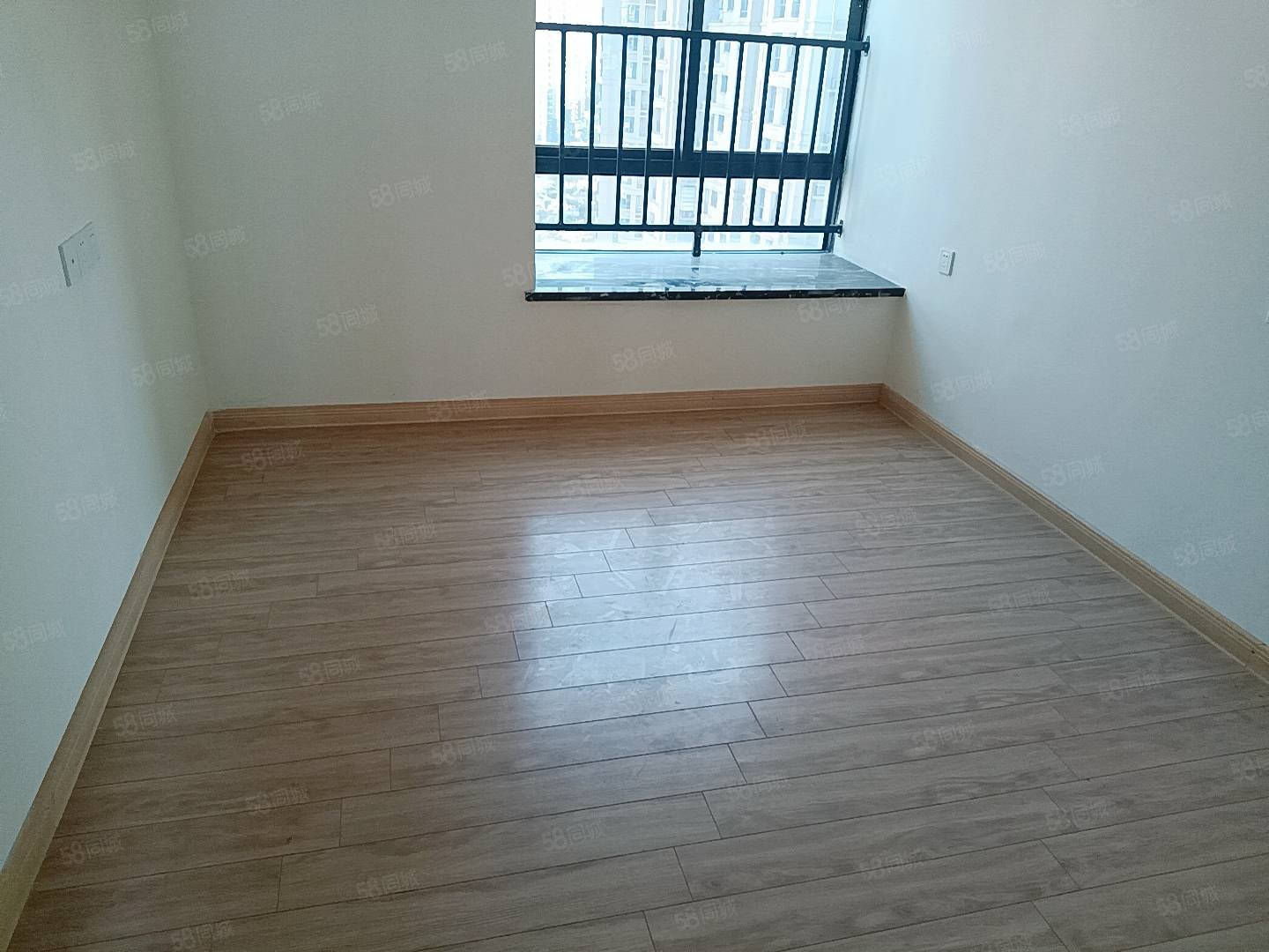 碧桂园太阳城3室2厅2卫120㎡南北62万