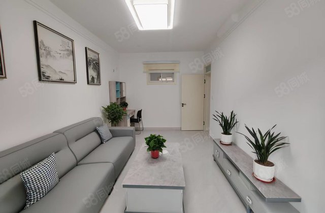 东昌中学一类一  多层2楼 精装两室 聚源巷 看房有钥匙