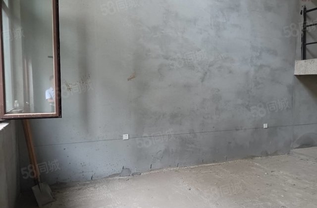 急售盛世天湖东昌府院地上四层前后带院带大露台挑高客厅价格可谈