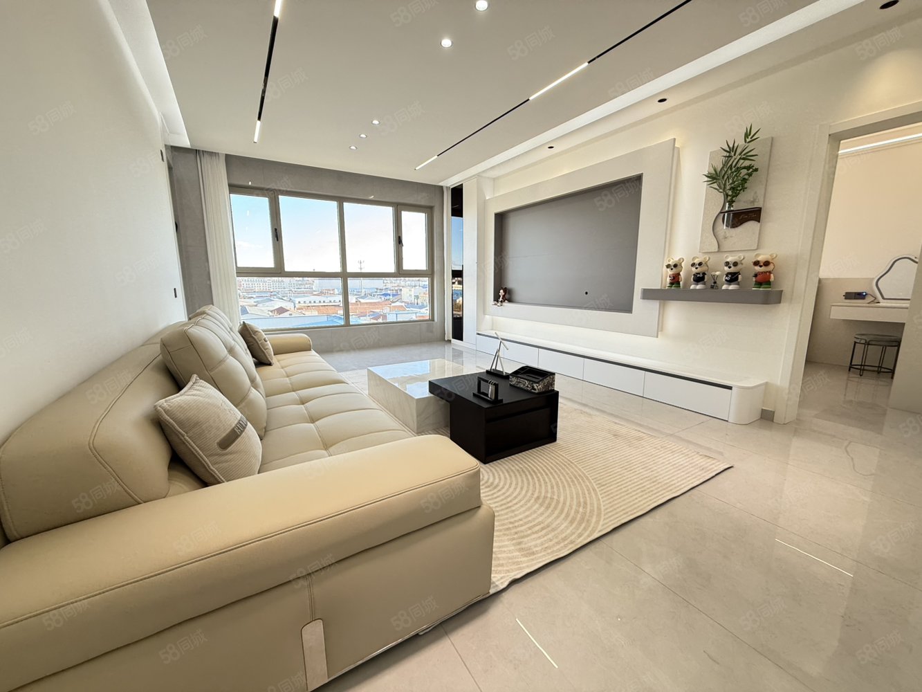 北郡新城3室2厅2卫137㎡南北74.5万