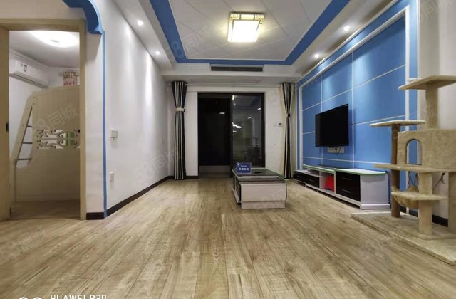 中国铁建梧桐苑 前有枫叶旁有华师一 附近还有公园 学习环境好