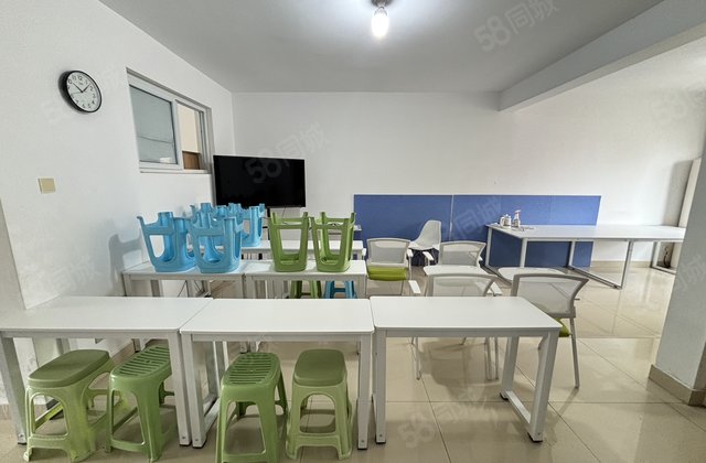 徒骇河启明 东关国际 公园首府 南北通透 免大税 储藏室