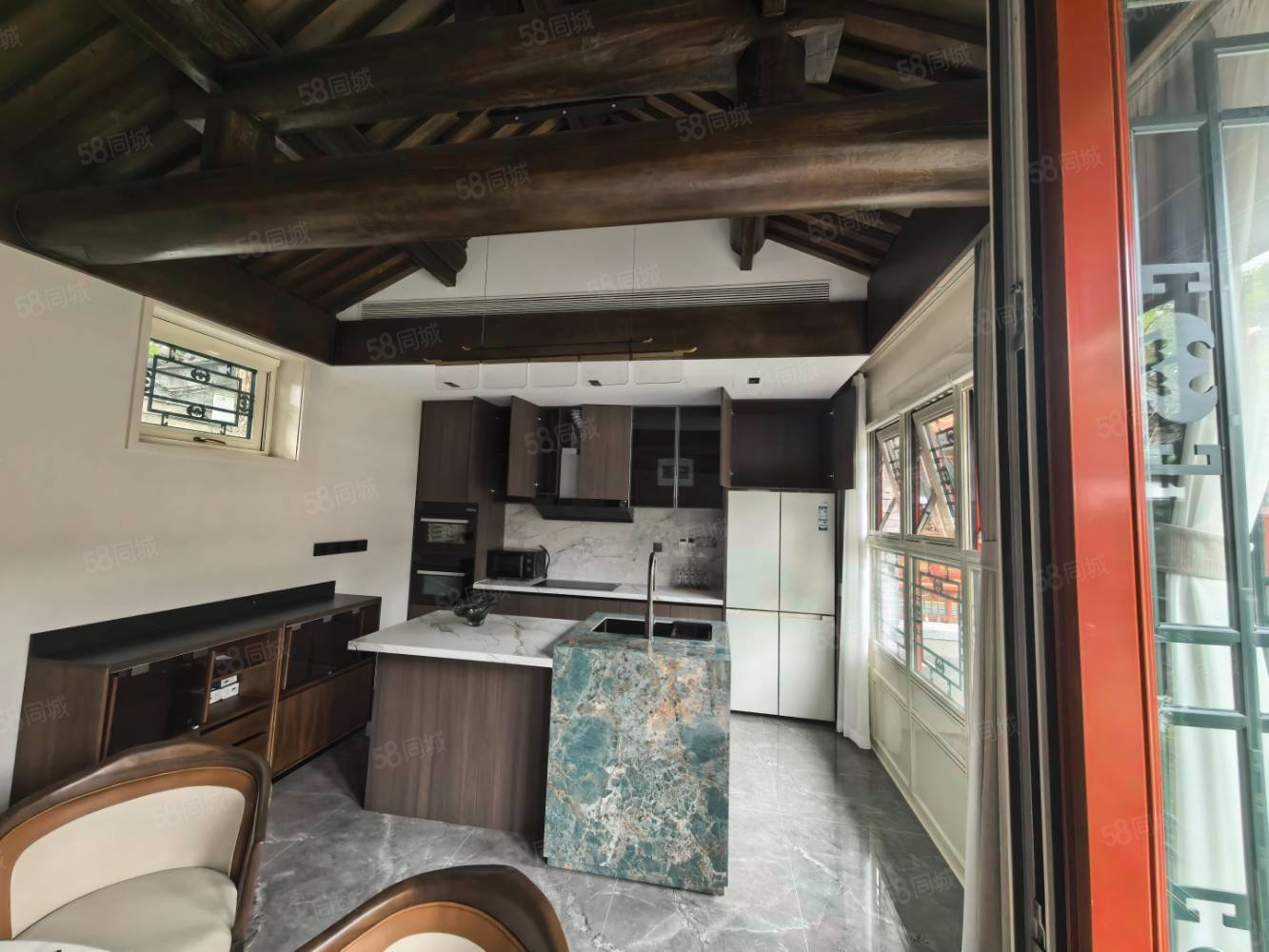 東廊下胡同小區(qū)4室3廳3衛(wèi)412㎡南北6800萬