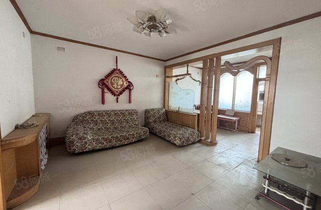 香江附近 站北花园 柳泉 鸿顺 三里铺三室两厅急售