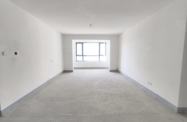 富力院士廷2期3室2厅135㎡82万二手房图片