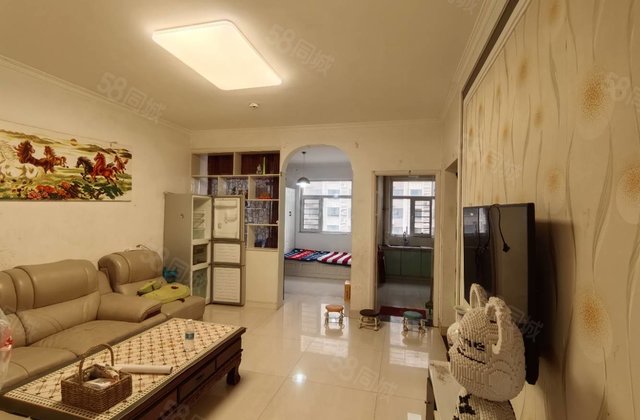 急售七中东临 精装三室 好楼层 小区停车方便