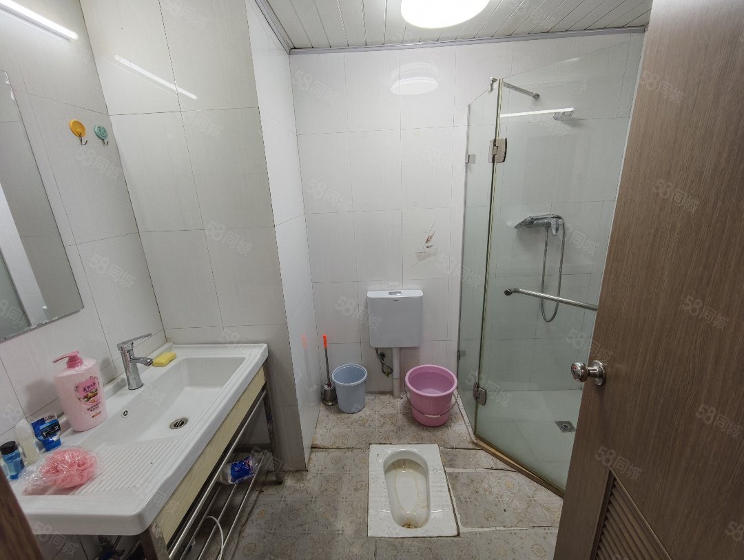 大都会广场1室1厅1卫49㎡南北33.8万