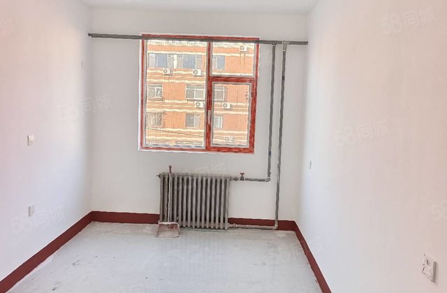 文轩外国语对过65万精装两室看房方便市公安局闸南商厦柳园小区