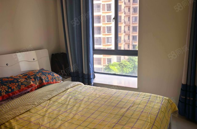 中润温泉水城2室2厅87.38㎡45万二手房图片