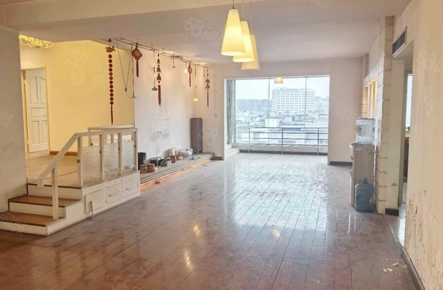 西油苑3室2厅174㎡185万二手房图片