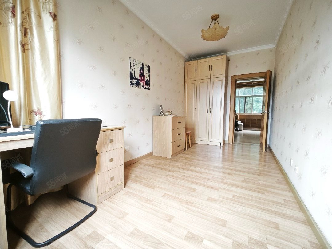 东信小区2室2厅1卫78㎡南北29.8万