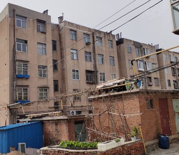 老聚氨酯厂家属楼