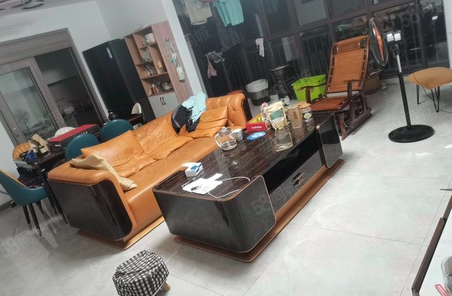 中雅江湾豪园4室2厅119.2㎡160万二手房图片