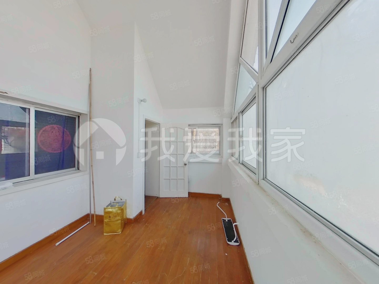 王府園中園(別墅)8室2廳3衛(wèi)256.1㎡東西1550萬(wàn)