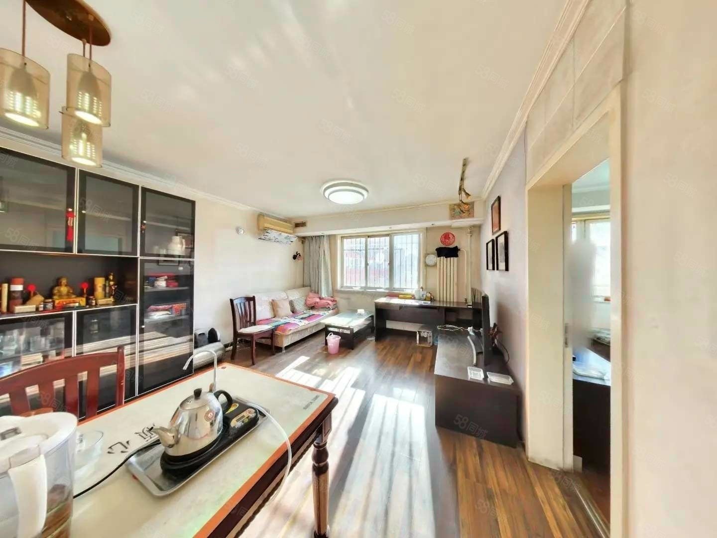 南沙灘小區(qū)2室1廳1衛(wèi)74.07㎡南北299萬(wàn)