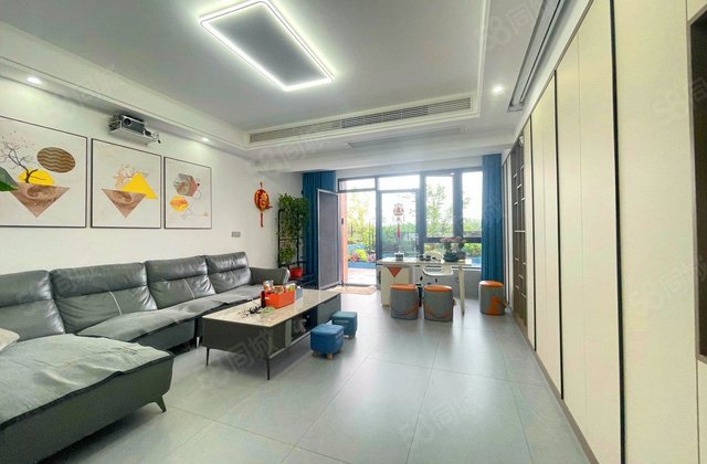 裕田奥莱小镇3室2厅122.88㎡115万二手房图片