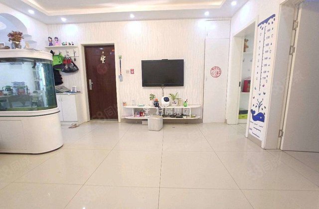 香江附近电梯房 南北通透 商品住宅 医疗配套成熟 交通便利