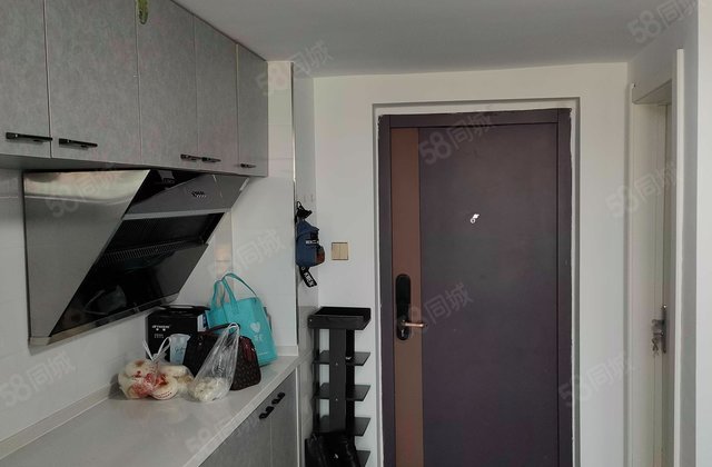 新大E+时代1室1厅39㎡24万二手房图片