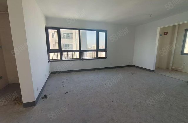 急售中华路！卓亚未来城！边户大三室！新房未住！送储藏室