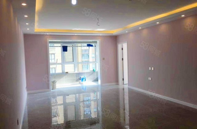 富力学府3室2厅120㎡105万二手房图片