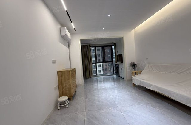 万佳时代3室2厅96㎡35万二手房图片