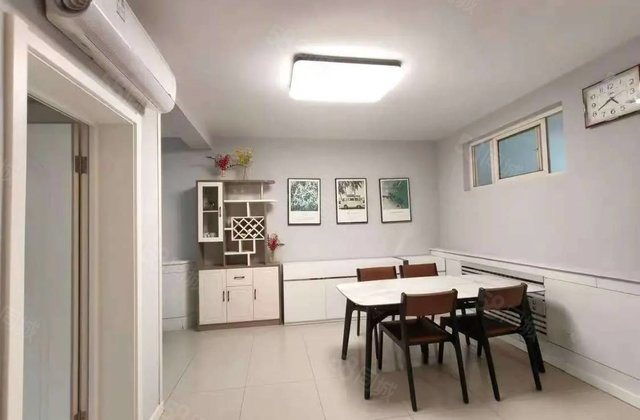 文轩本部，学府花园 精装带家具家电，免大税 龙山