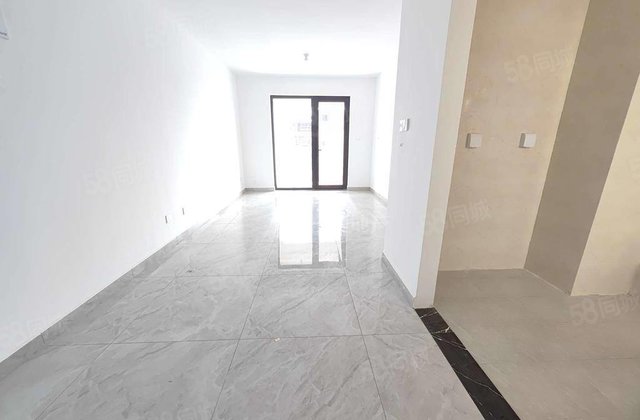 万达旁 车站西 江山印 建设路 全明户型 车位储藏室