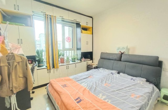 东昌 一实验旁 星光和园 三叶草户型三室双卫