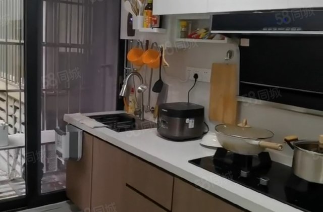 锦馨家园C区1室1厅51.28㎡61万二手房图片