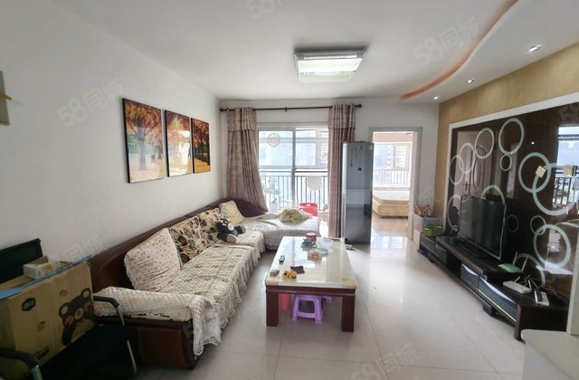 精装通透两室 阿卡 合适一套 急售12楼东户