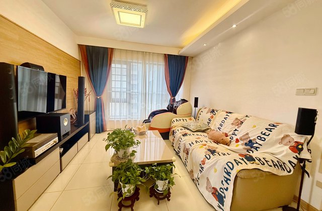 万科金润华府2室2厅65㎡140万二手房图片