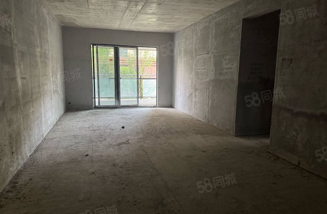 南岳清水湾3室2厅125㎡56万二手房图片