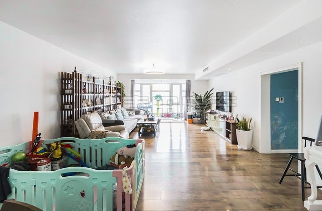 万豪国际公寓3室2厅189㎡999万二手房图片