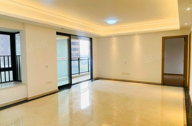 艺境松山湖4室2厅124.43㎡205万二手房图片