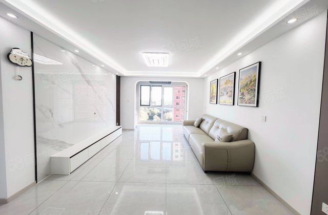 金域名邸2室1厅92㎡51.8万二手房图片