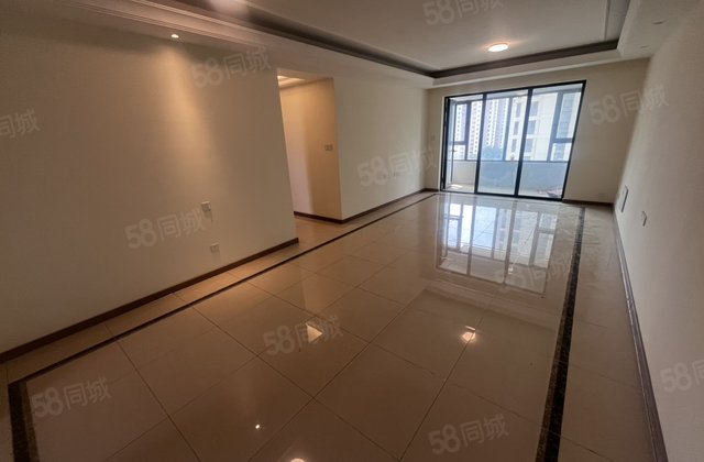 单价8000多新房未住桃李天悦旁金科集美壹品精装三室两卫