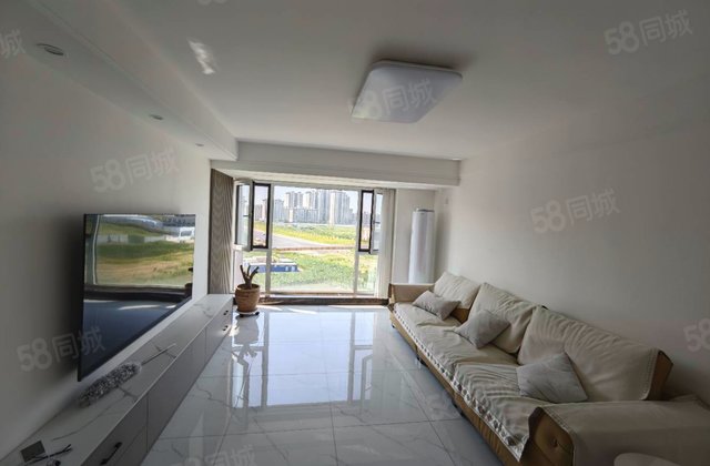 新湖美丽洲3室2厅104㎡90万二手房图片