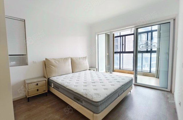 华侨城纯水岸二期3室2厅89.22㎡210万二手房图片