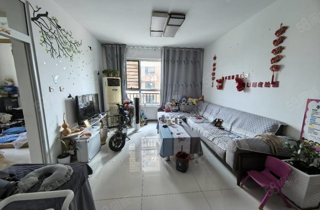 水晶丽城东区，电梯3室东边户免大税