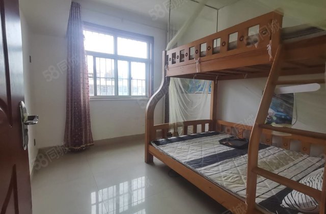 急售 闸口文轩本部 外国语 清华园电梯洋房 带车储