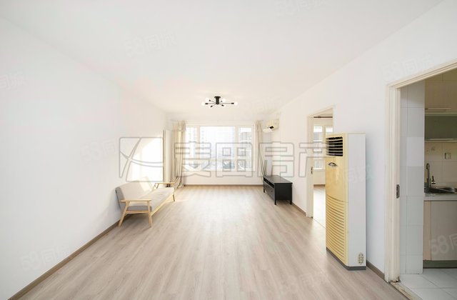 苹果社区(南区)2室1厅96㎡599万二手房图片