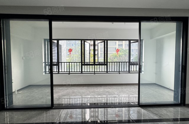 博森海尚4室2厅135㎡108万二手房图片
