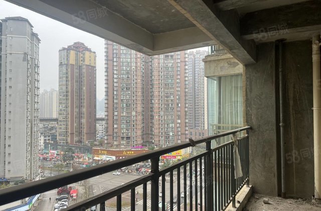 中力广场4室2厅142㎡39.8万二手房图片
