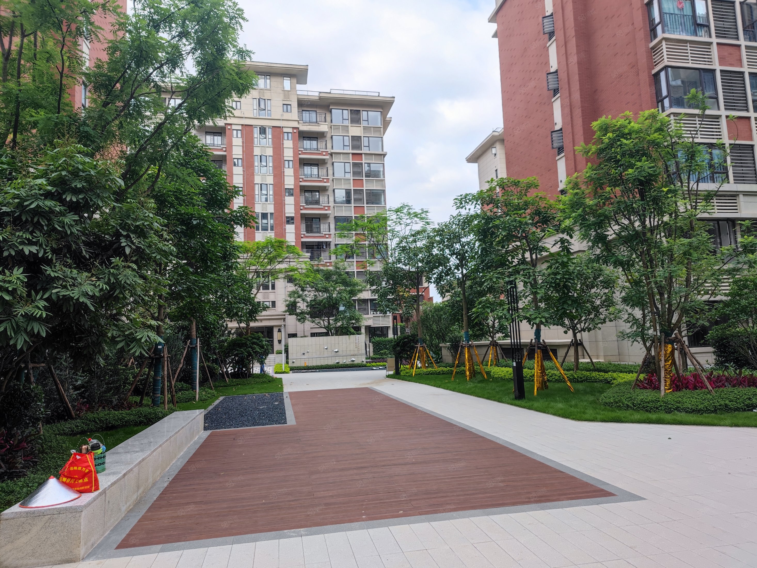 大嘉汇康悦3室2厅2卫89.45㎡东南91万