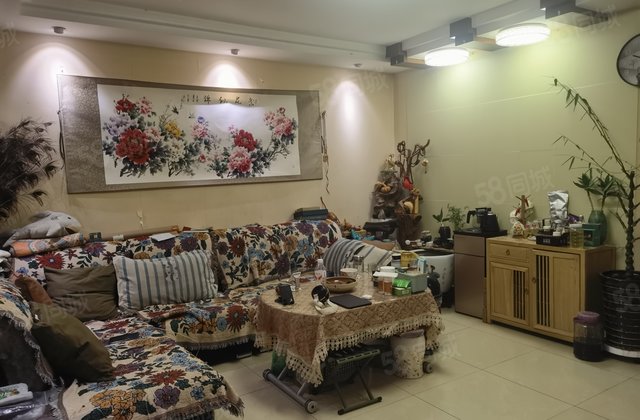 乾坤山庄2室2厅84.6㎡45万二手房图片