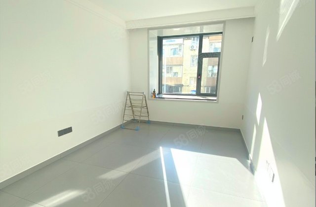 测绘局宿舍小区3室1厅90.03㎡75万二手房图片