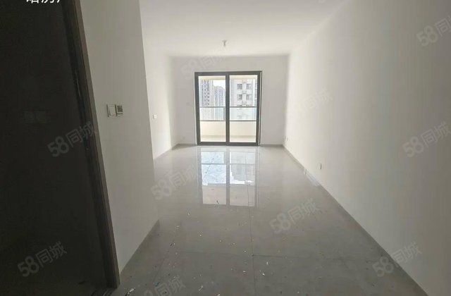 66.8 ！！！ 三室新房好楼层 走一手手续 带车位储藏室