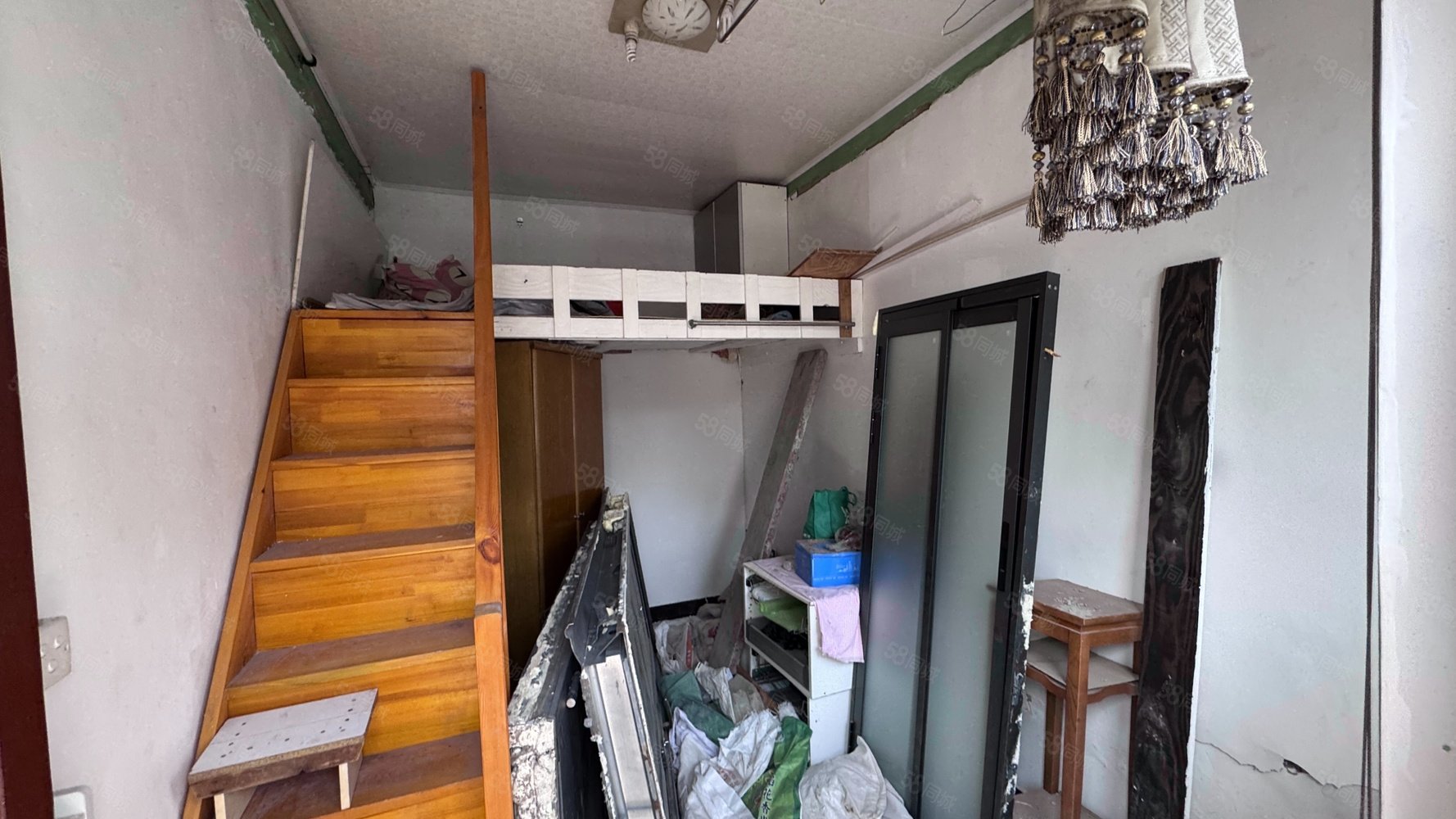 承恩胡同小區(qū)1室0廳0衛(wèi)12.28㎡南北285萬