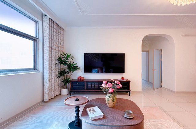 兴华路  东昌中学出门就是五星百货金鼎新东方尚街边户好楼层